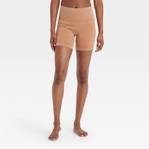 Closie ribbed biker shorts